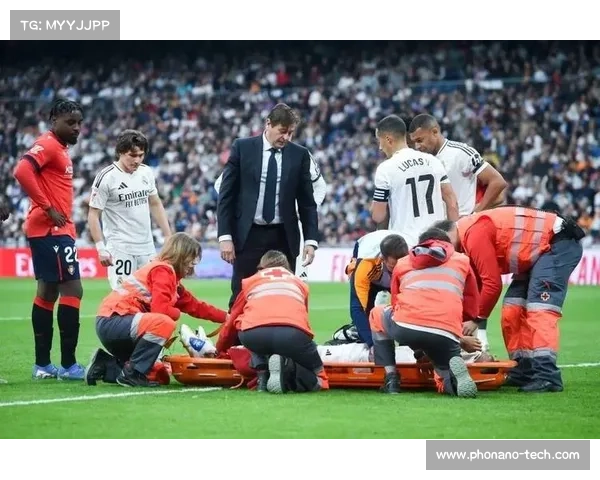 深入探索欧冠赛场背后的荣耀与激情交织的传奇篇章之旅展现巅峰对决